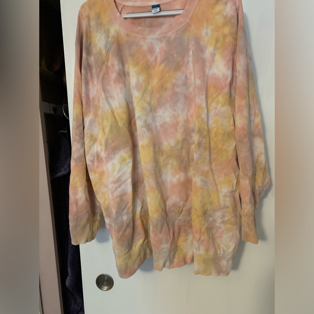 Old Navy sweatshirt 4x great condition